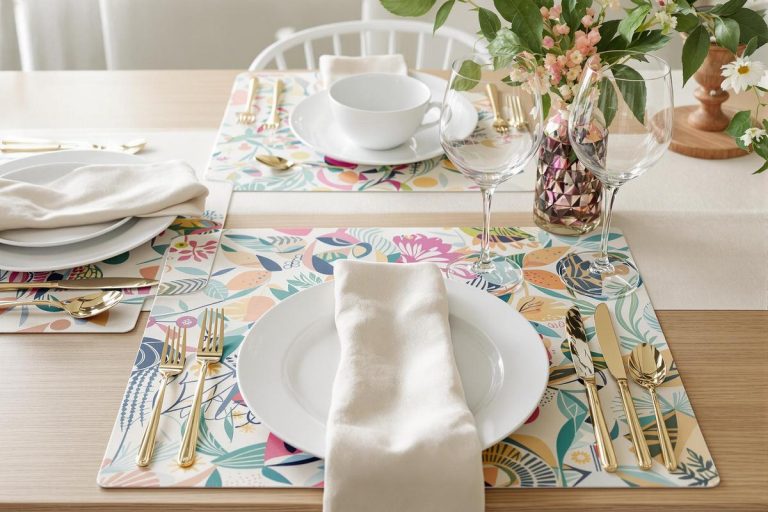 Nouveaux sets de table originaux et chics pour 2023.jpg